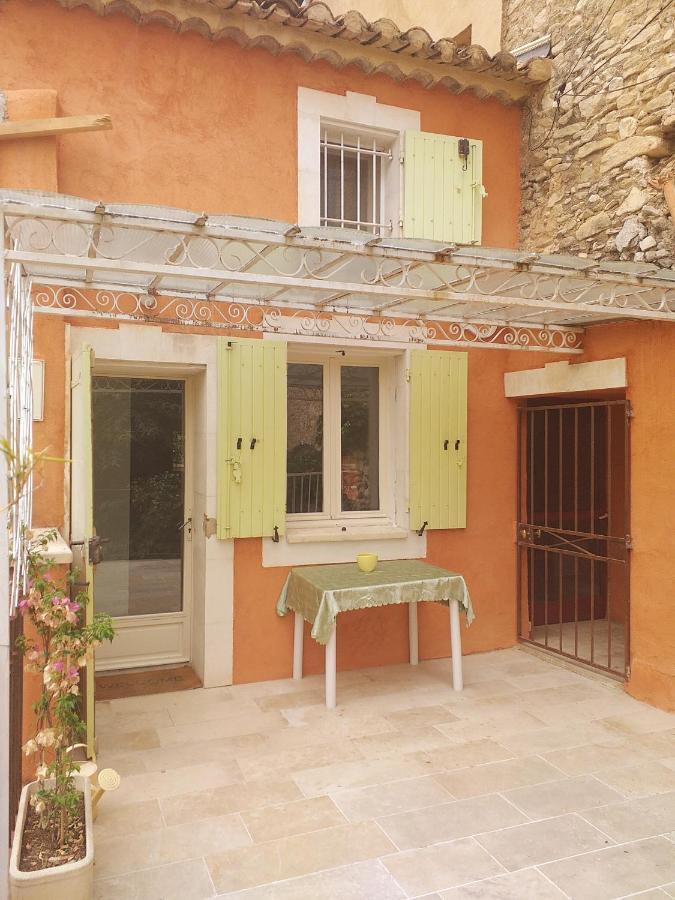 Maison Au Coeur De Fontaine De Vaucluse, Nichee Sur Le Rocher Et Surplombant La Sorgue Kültér fotó